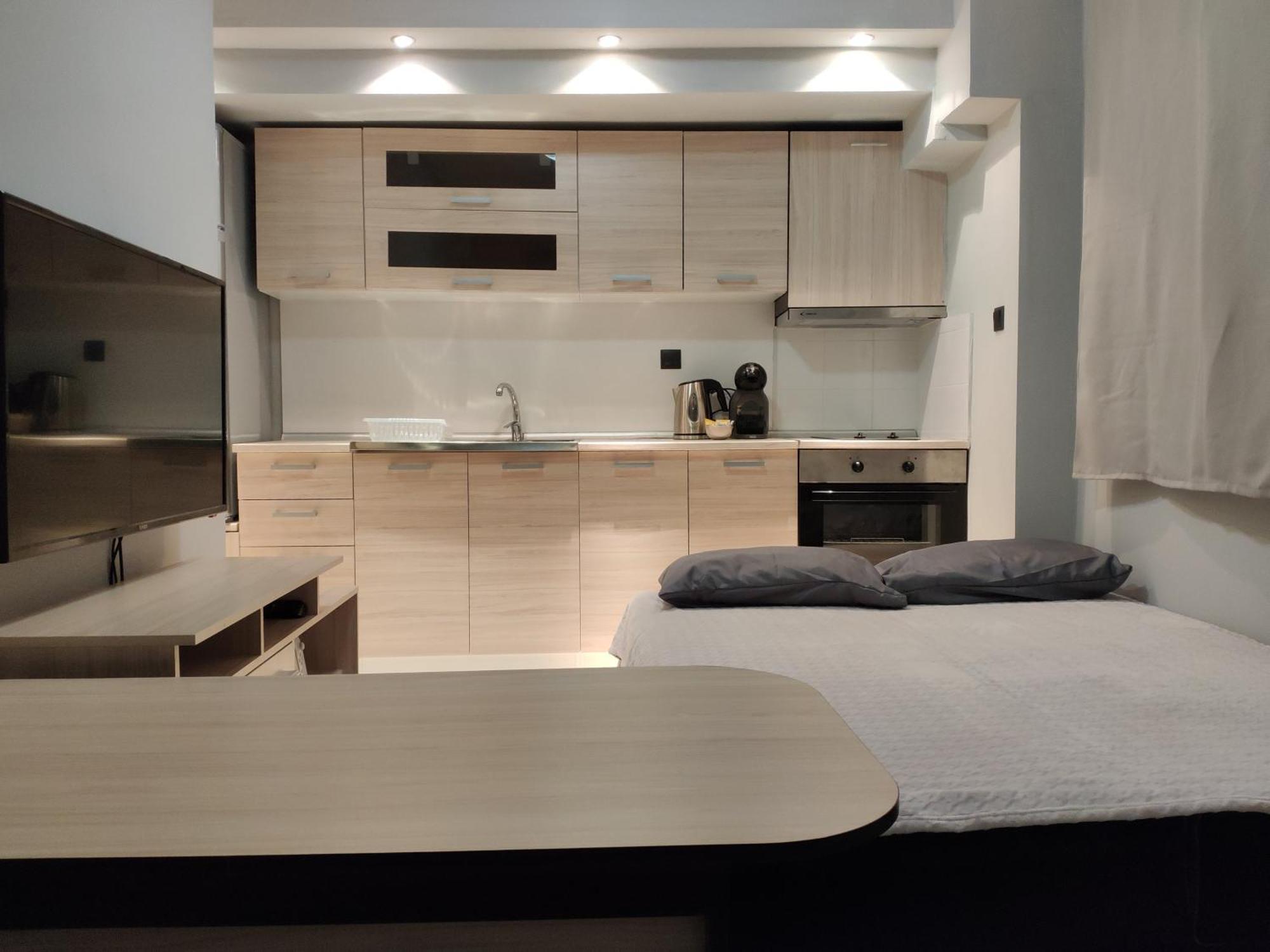Standard Apartment By Prima Lodging Салоники Экстерьер фото